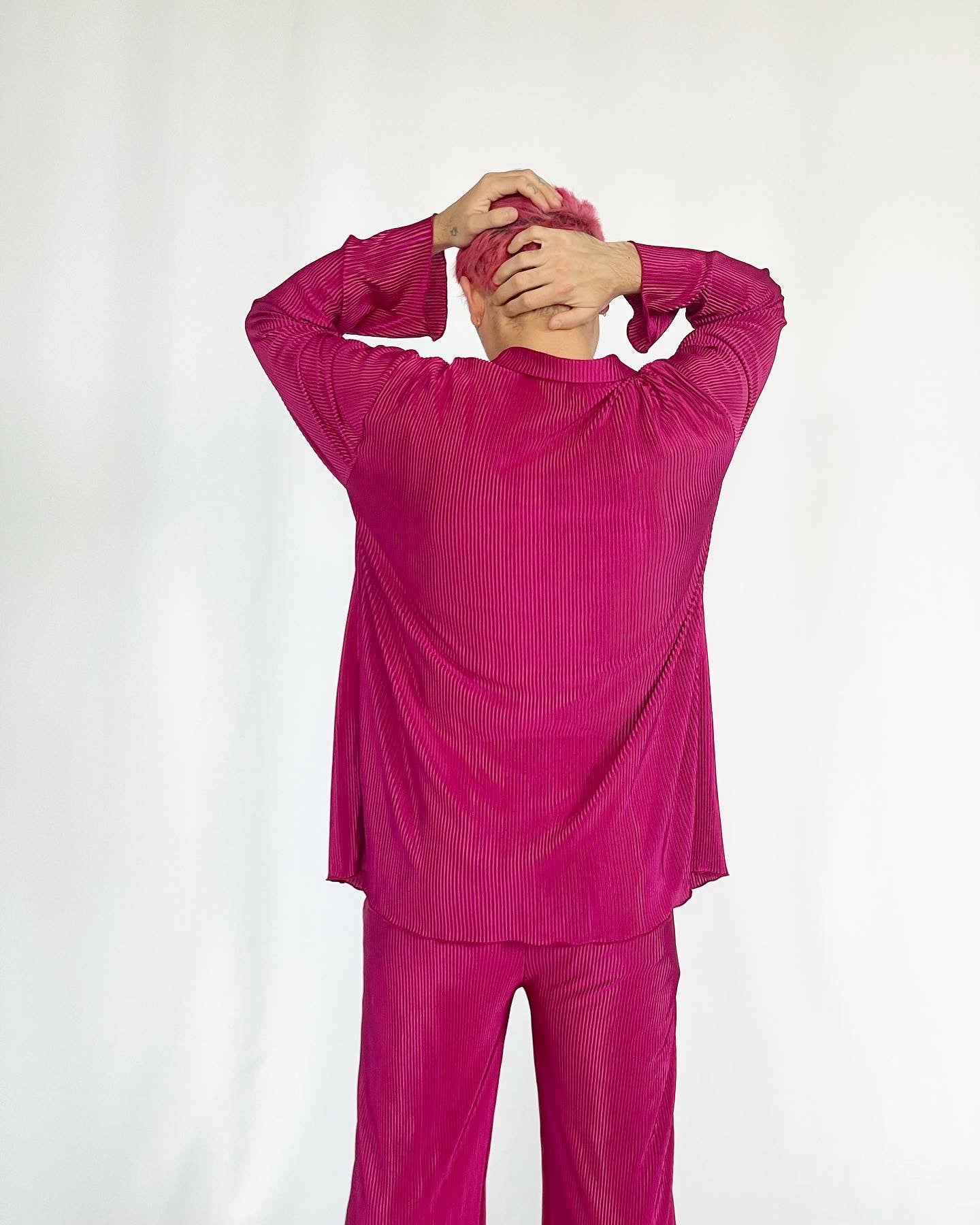 Cerise Plisse Set