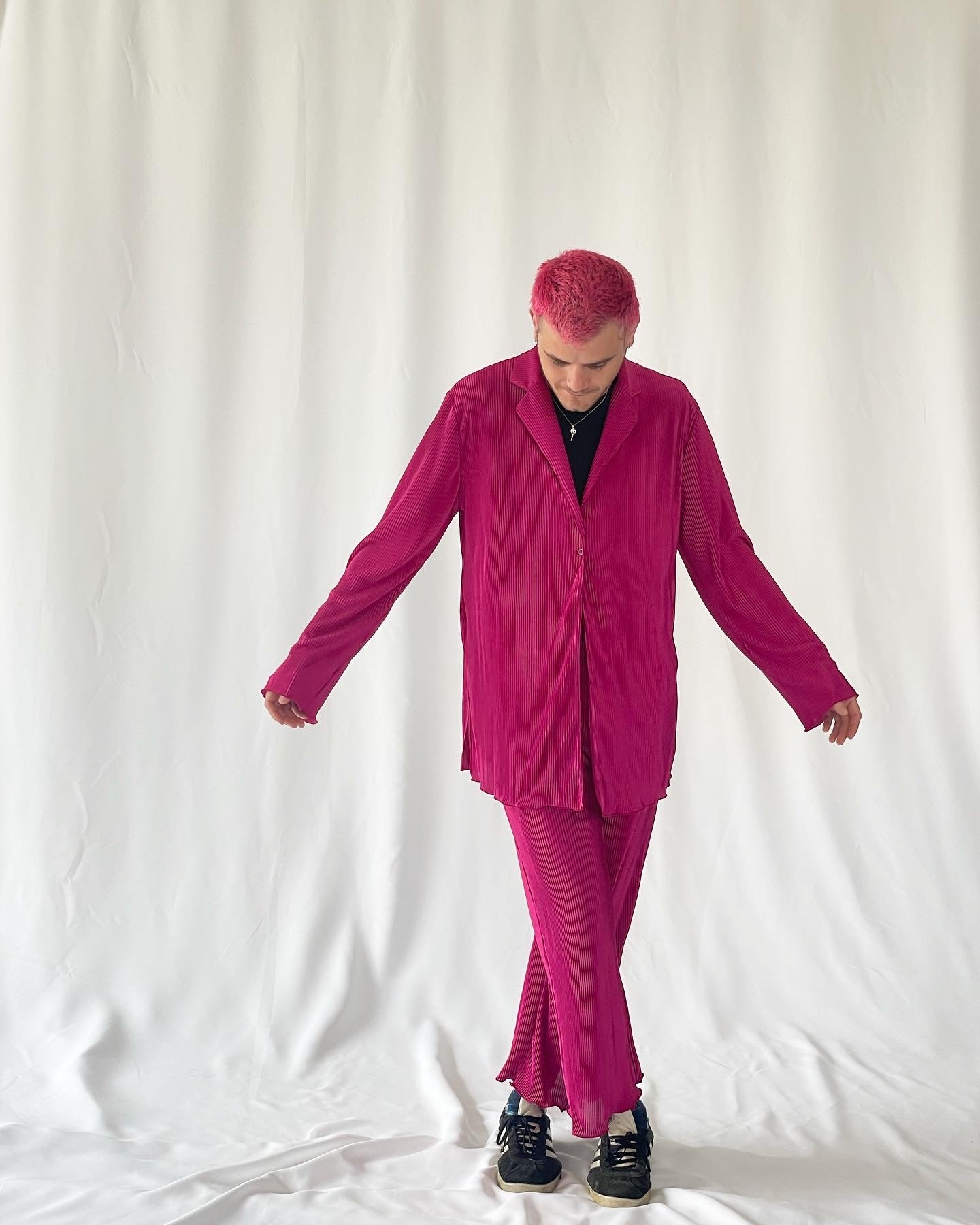 Cerise Plisse Set