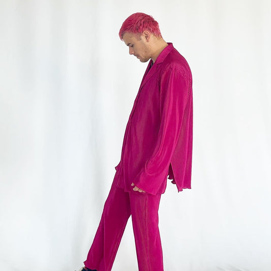 Cerise Plisse Set